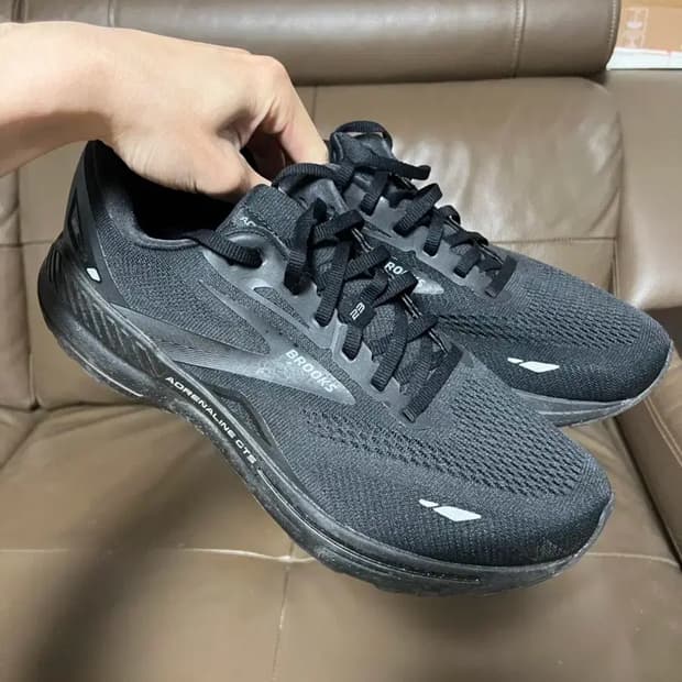 브룩스 아드레날린 gts 23