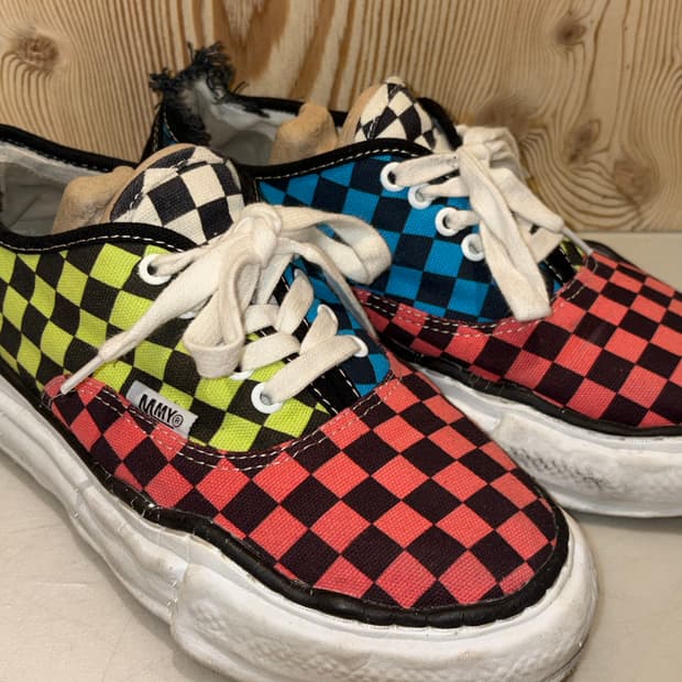 미하라야스히로 체커보드 스니커즈