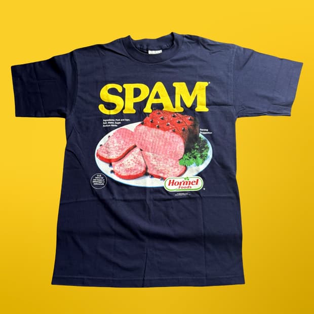 Stanley DeSantis’ SPAM 티셔츠