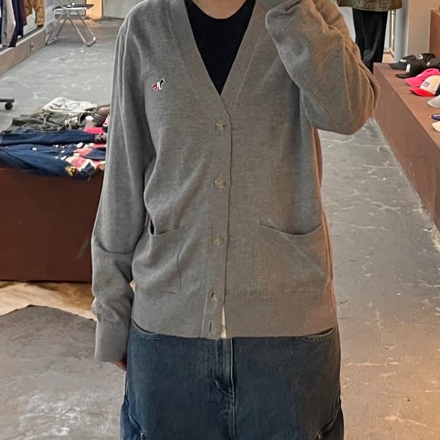 메종키츠네 폭스패치 그레이 가디건 H1993
