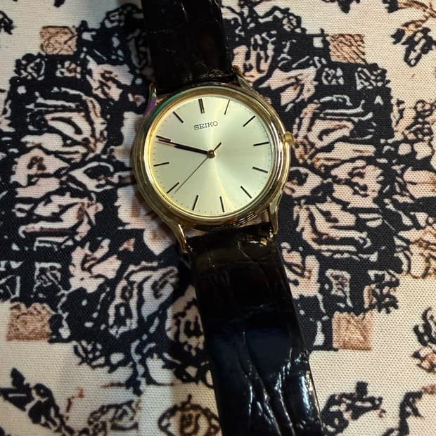 SEIKO 빈티지 쿼츠 시계