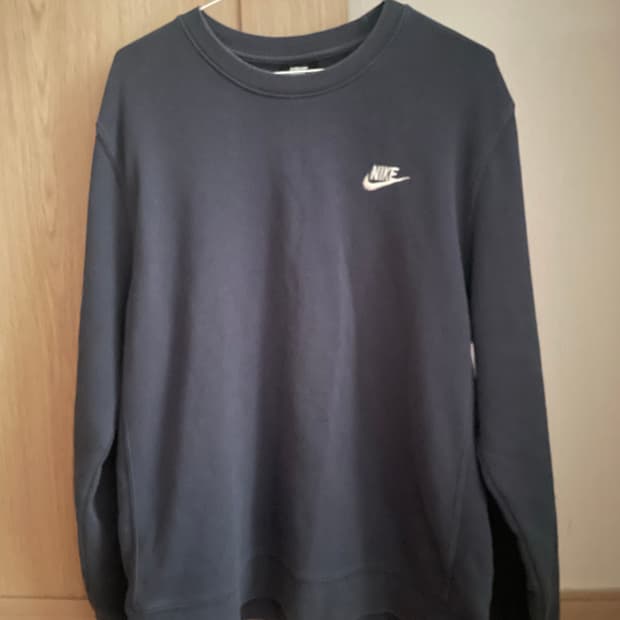 나이키 네이비 맨투맨 판매