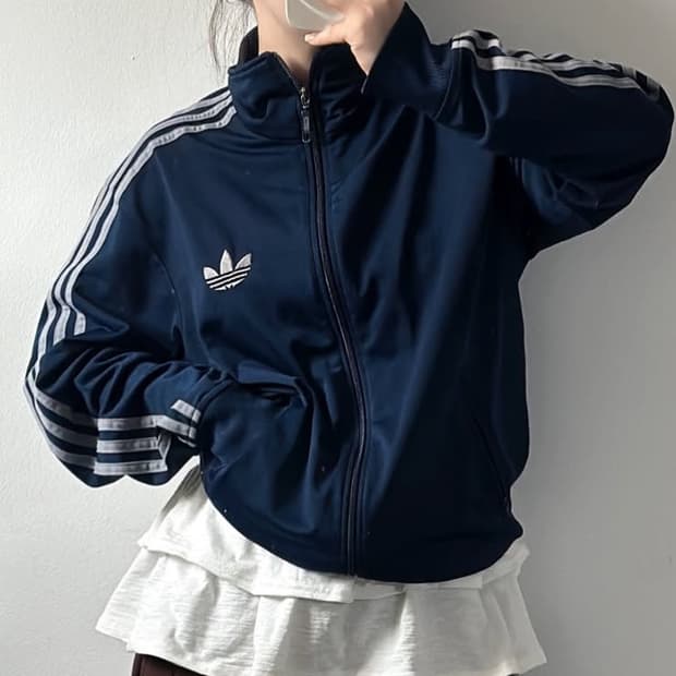 아디다스 실버네이비 트랙탑