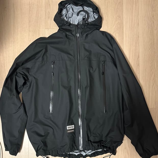디스이즈네버댓 고어텍스 3L 바람막이