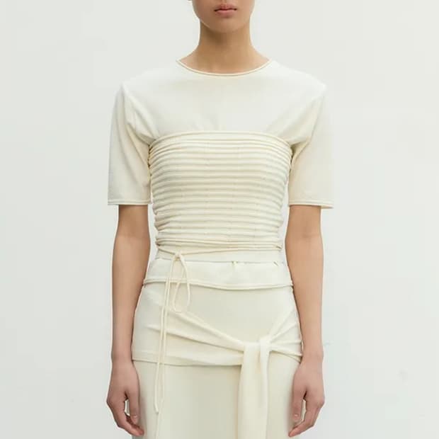 레이스 뷔스티에