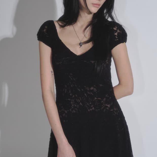 애즈온 플로라 레이스 퍼프 원피스