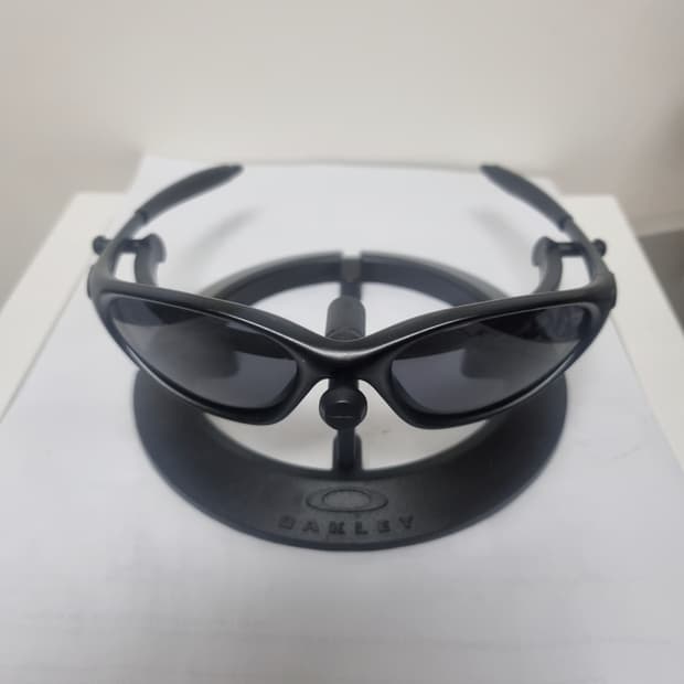 오클리 미뉴트 1.0 매트블랙