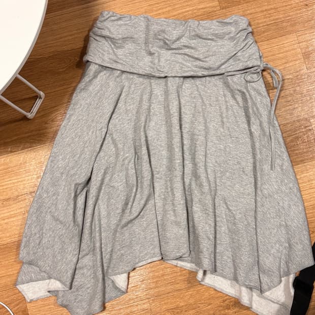 언발 플레어 스커트