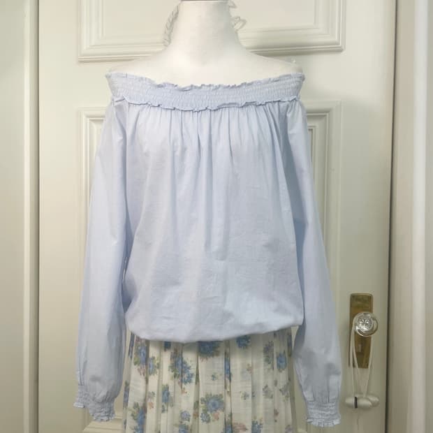 blue cotton off-shoulder blouse(size-M)