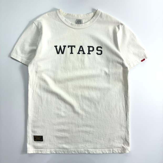 WTAPS  더블탭스 로고 프린팅 화이트 반팔 티셔츠 