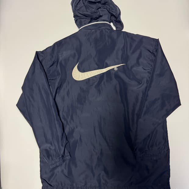 나이키 올드스쿨 뒷 빅 스우시 오버핏 후드 바람막이 네이비
