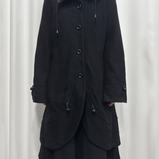 string detail button coat