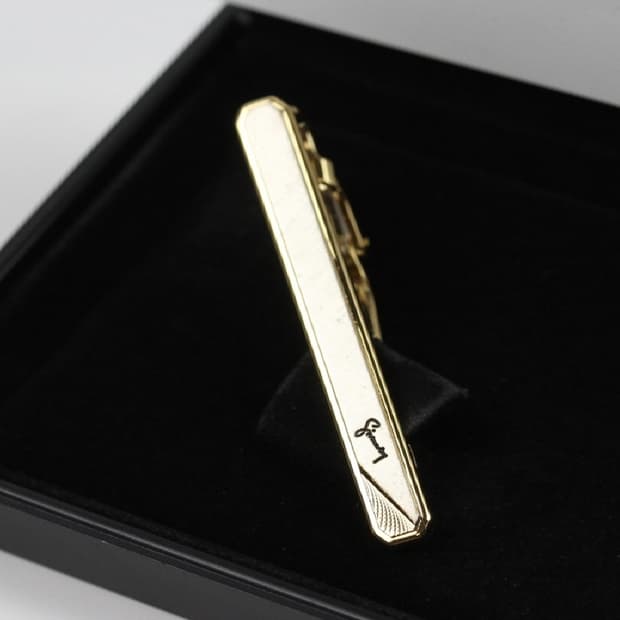 지방시 A등급 5cm 남자 명품 넥타이핀