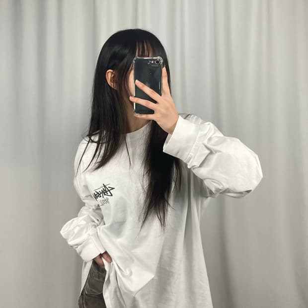 스투시 화이트 롱 슬리브