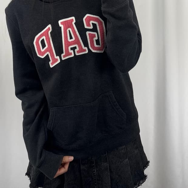 갭 빅로고 후드티