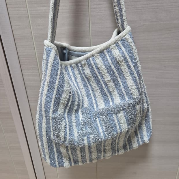 (24년) LATT 레트바이티 가방 니트백 숄더백