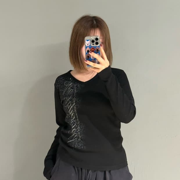 leopard pattern lettering long sleeve