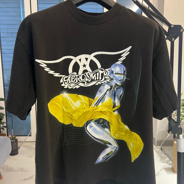 에어로스미스 x 하지메 소라야마 티서츠