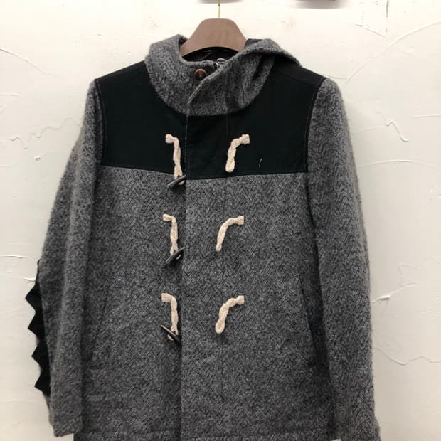 고 슬로우 카라반 더플 자켓