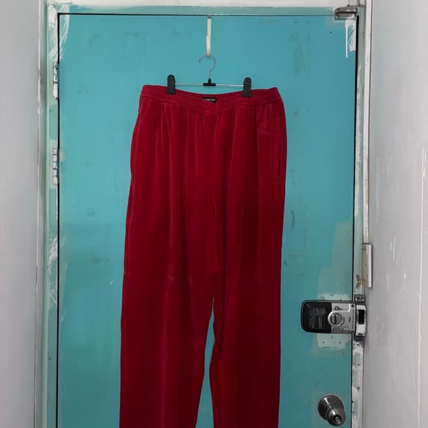 발렌시아가 호텔 리조트 벨루어 팬츠