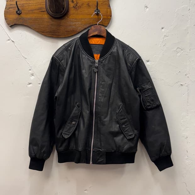 L) SubUrban Leather MA-1 Bomber Jacket