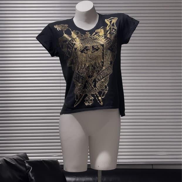 {UNKNOWN} Metal Gold Printed Cropped Tee