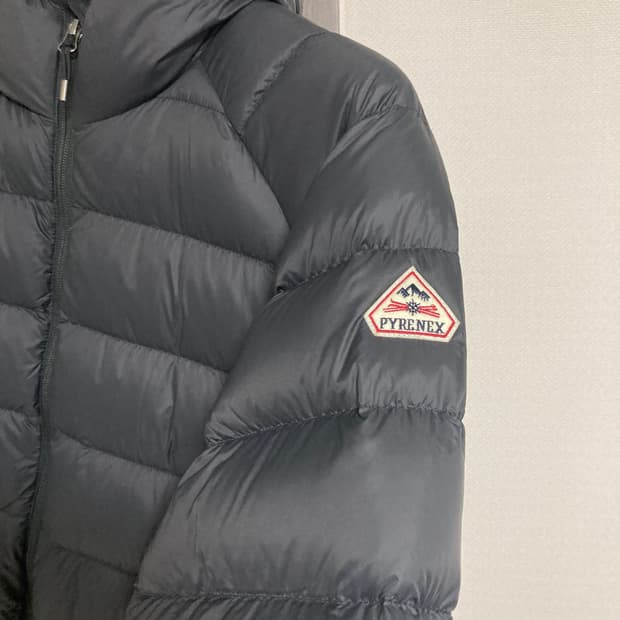 (1회착) 피레넥스 에어얼 후드 경량패딩 블랙(택 보유)