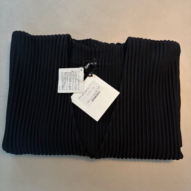 옴므플리세 베이직 가디건 블랙 3사이즈