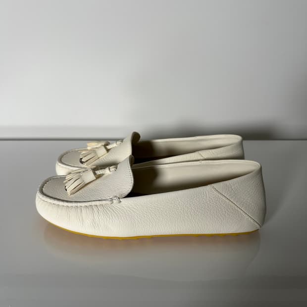 로로 피아나 도트 솔 모카신