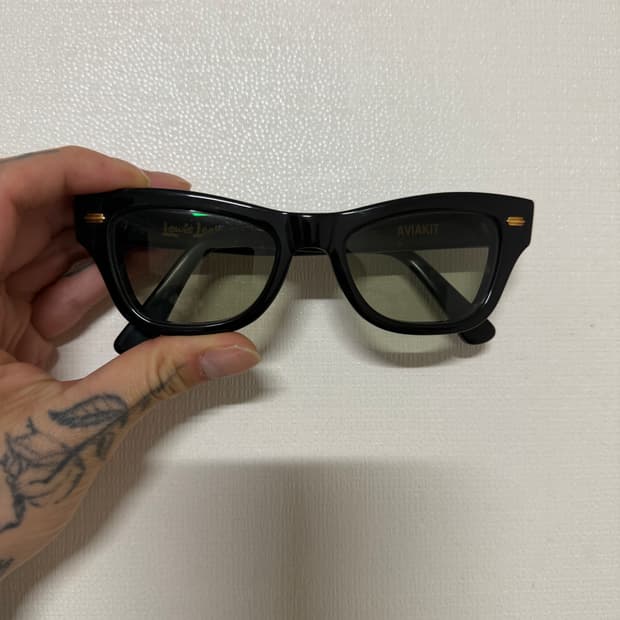 이펙터x루이스레더 아비아킷 안경