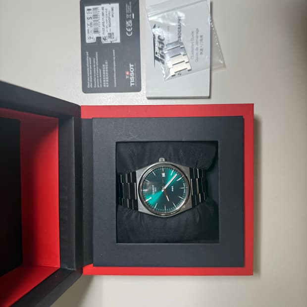 티쏘 prx 쿼츠 그린 40mm 판매합니다