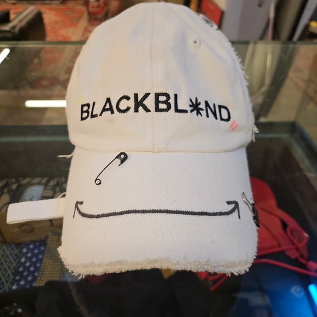 블랙블론드(BLACKBLOND) 볼캡