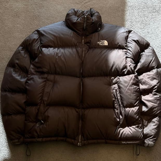 노스페이스 눕시 브라운