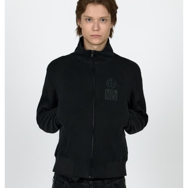 구매))) 플라스틱 프로덕트 집업 L 카키 블랙