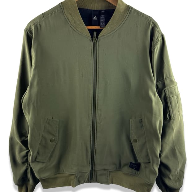 아디다스 카키 마원자켓2504