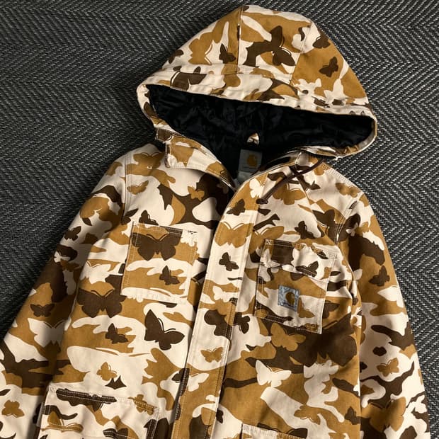 칼하트 USA 카모플라쥬 후드 점퍼 y 3253