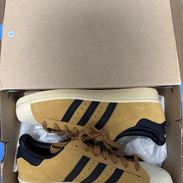 아디다스 슈퍼스타 82 메사 코어 블랙 295사이즈