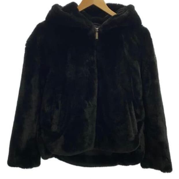 ZARA 블랙 퍼 후드 자켓