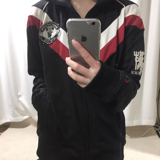 나이키 맨유 블랙 검빨 져지 트랙탑