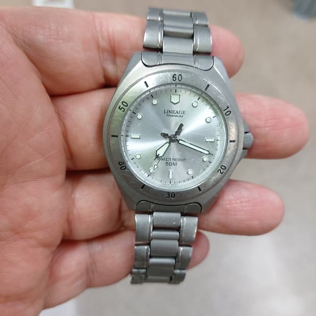 리니지 티타늄 메탈 시계