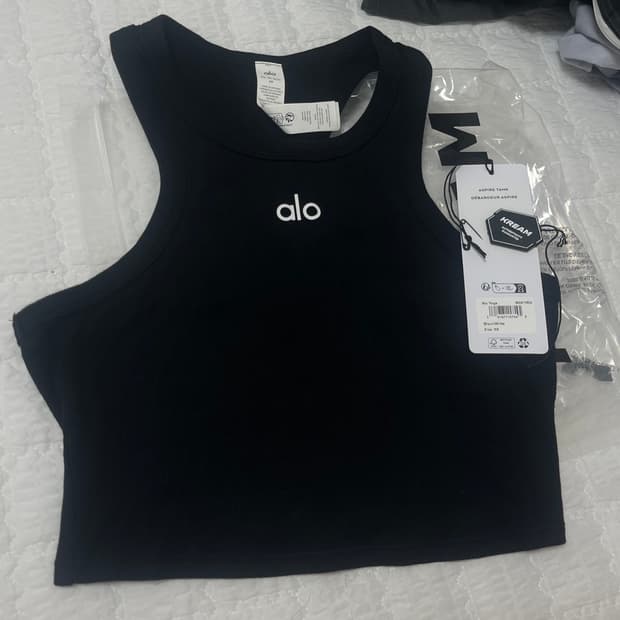 알로 요가 alo aspire tank 아스파이어 탱크탑 xs