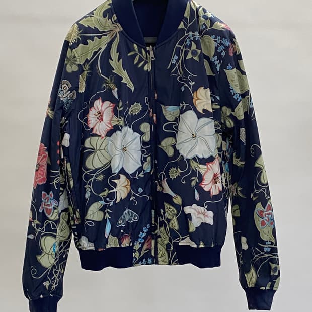 구찌 플로럴 봄버 자켓 네이비 50