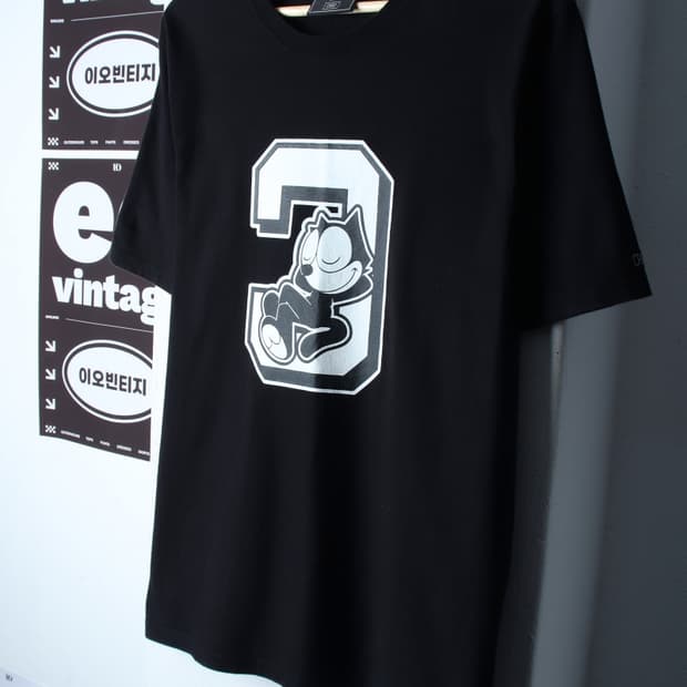 (L-XL) 크리틱 반팔 티셔츠 고양이 펠릭스 협업 한정판-H35222