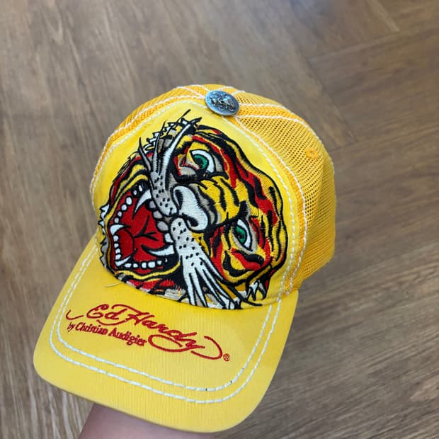 N125. 에드하디 볼캡 모자