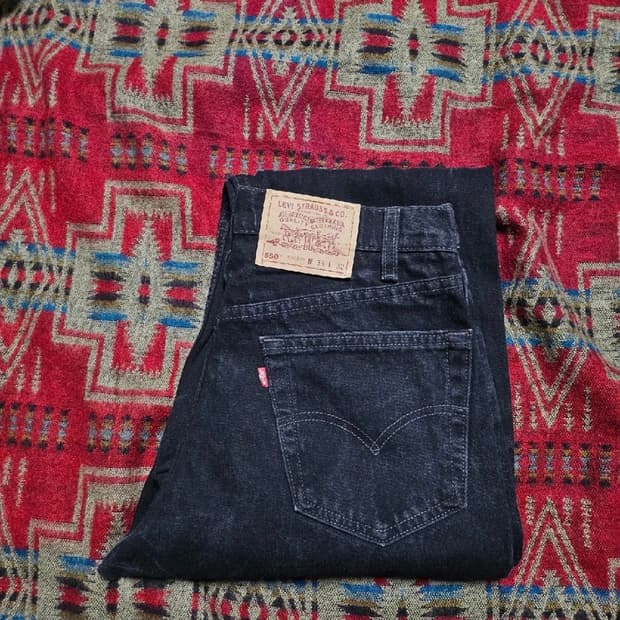 90년대 9Os USA생산 리바이스 550 블랙진 33