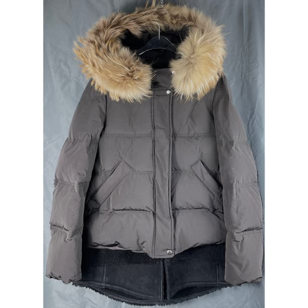 [2] 산드로 리얼 라쿤 퍼 다운패딩 무스탕