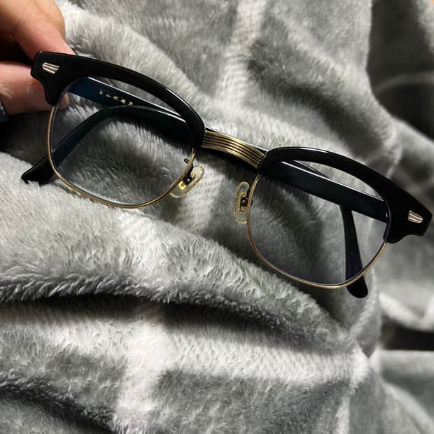 백산안경 린디브로우 블랙 골드