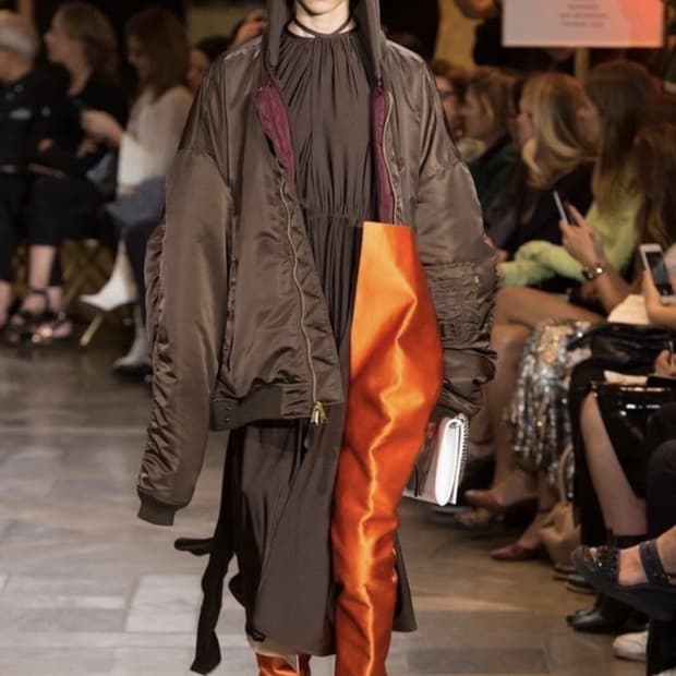 베트멍 알파인더스트리 봄버 small