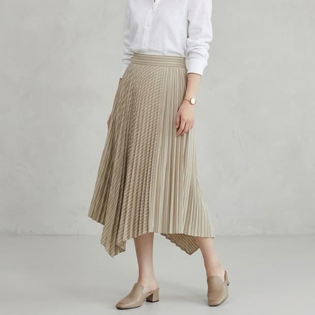 [28]질스튜어트 스트라이프 플리츠 스커트