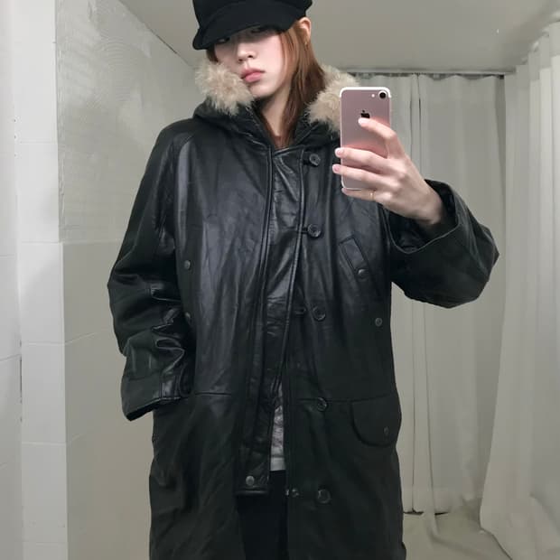 빈티지 블랙 레더 누빔 퍼 야상 자켓